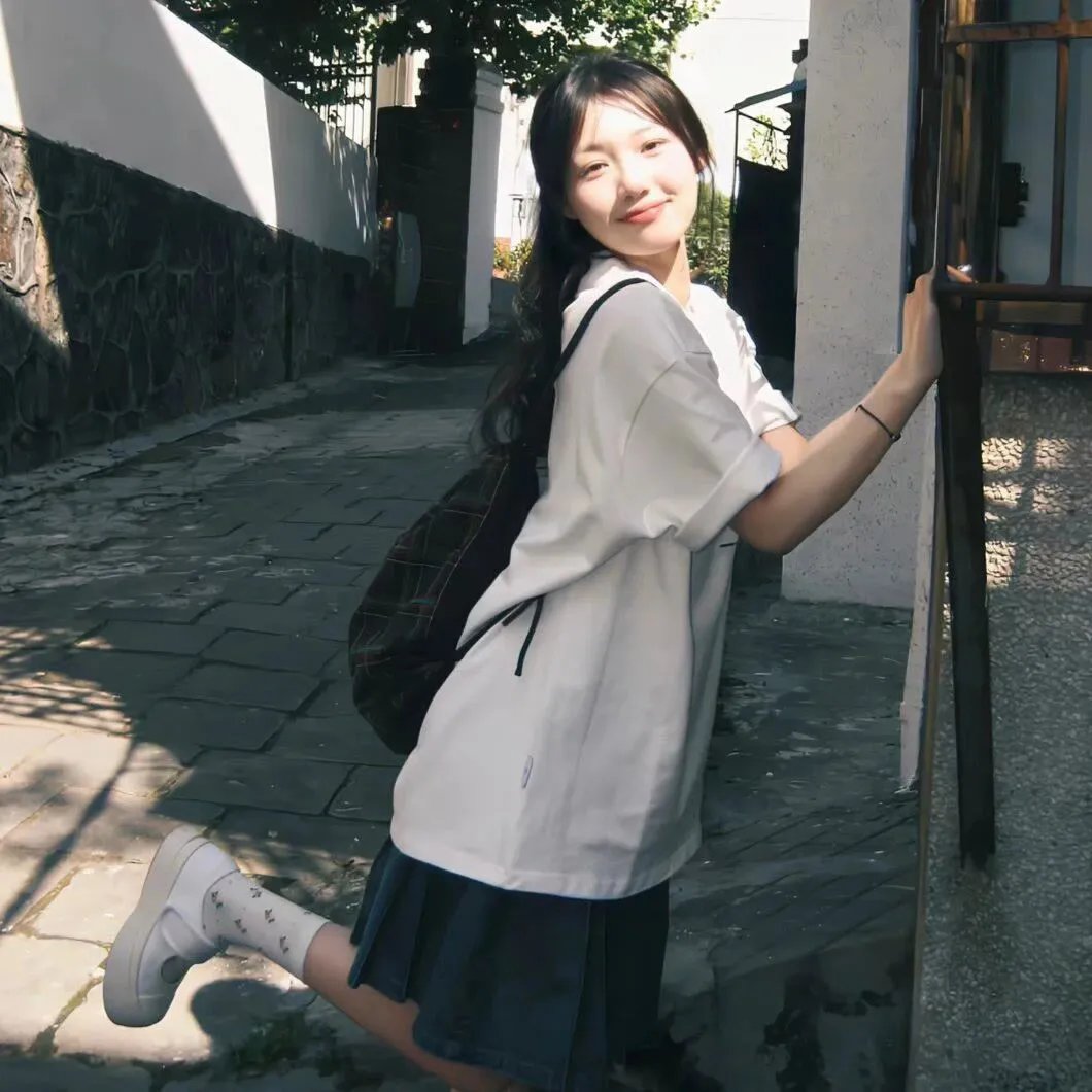 霸气女销售